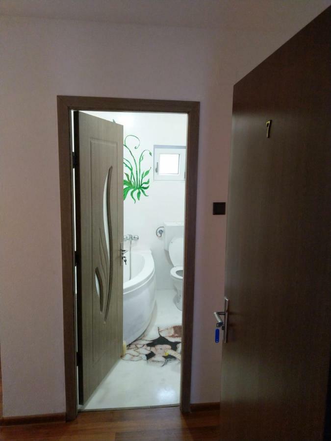 Casa Milos Si Fiul Băile Herculane Dış mekan fotoğraf